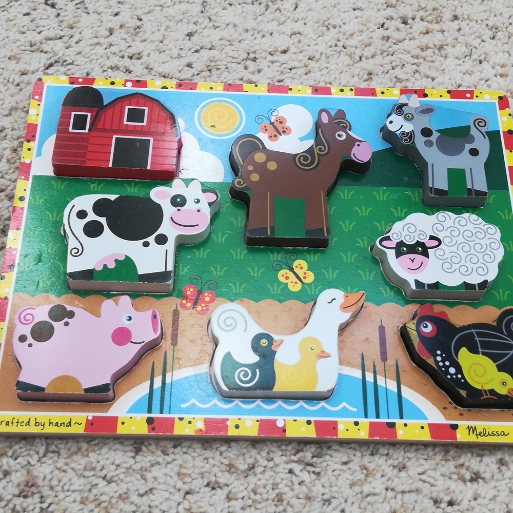 Like New Assorted Melissa & Doug (and other) Puzzles. Great condition and OBO..